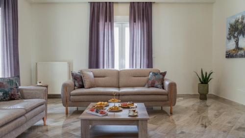 L'olivier House — 4-Star Luxury Hotel in Kalampaka, Greece