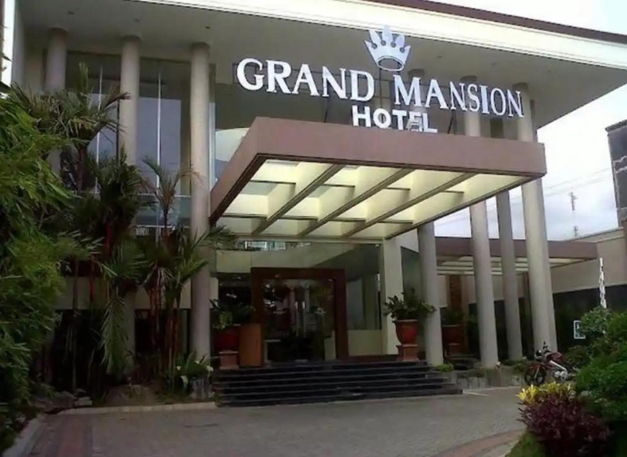 Grand Mansion Hotel - carbon neutral hotel in Blitar