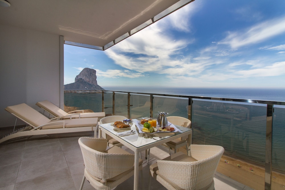 Estimar Calpe Suitopia in Calp, Spain