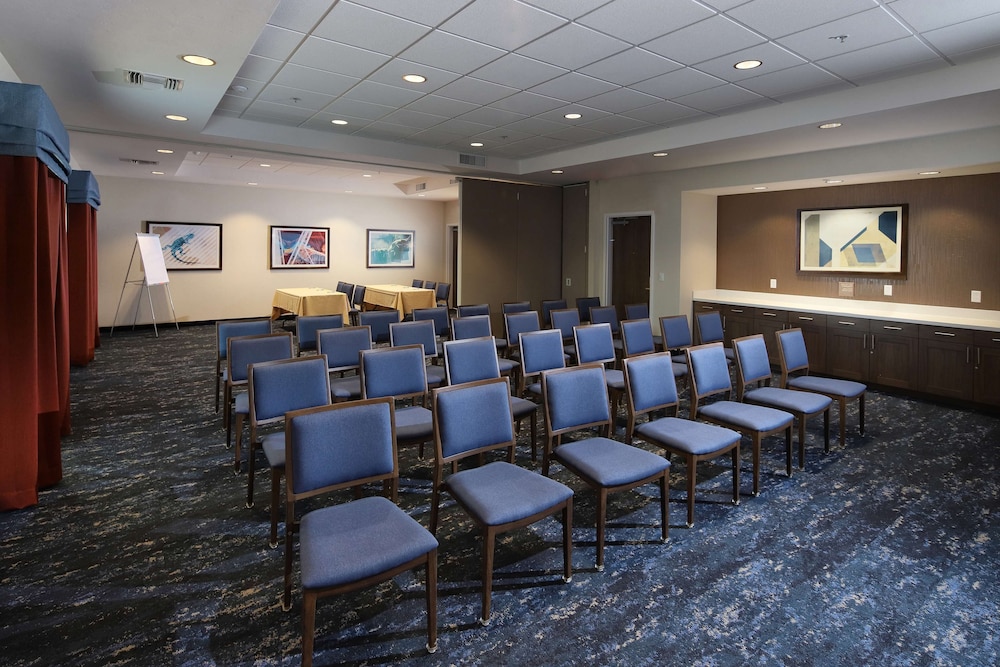 Hampton Inn & Suites Tucson Tech Park - photo 28
