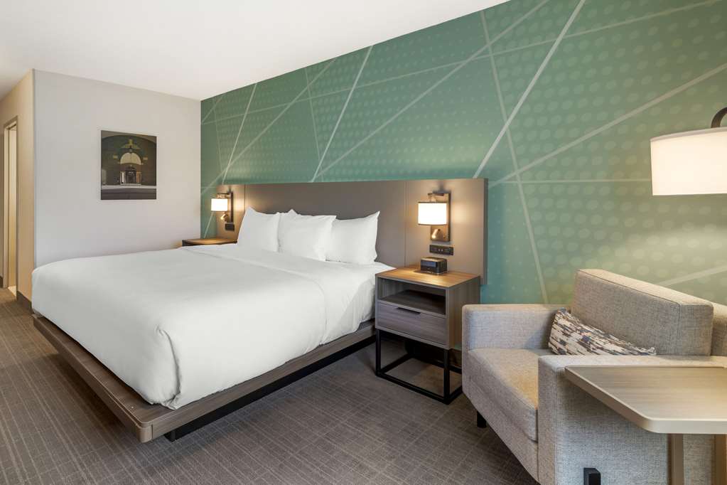 Comfort Inn & Suites Saratoga Springs - photo 9
