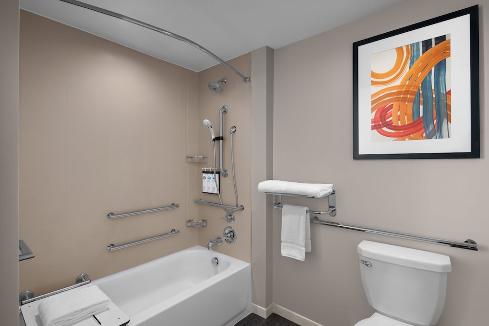 Hyatt House Raleigh Downtown Seaboard Station - photo 23