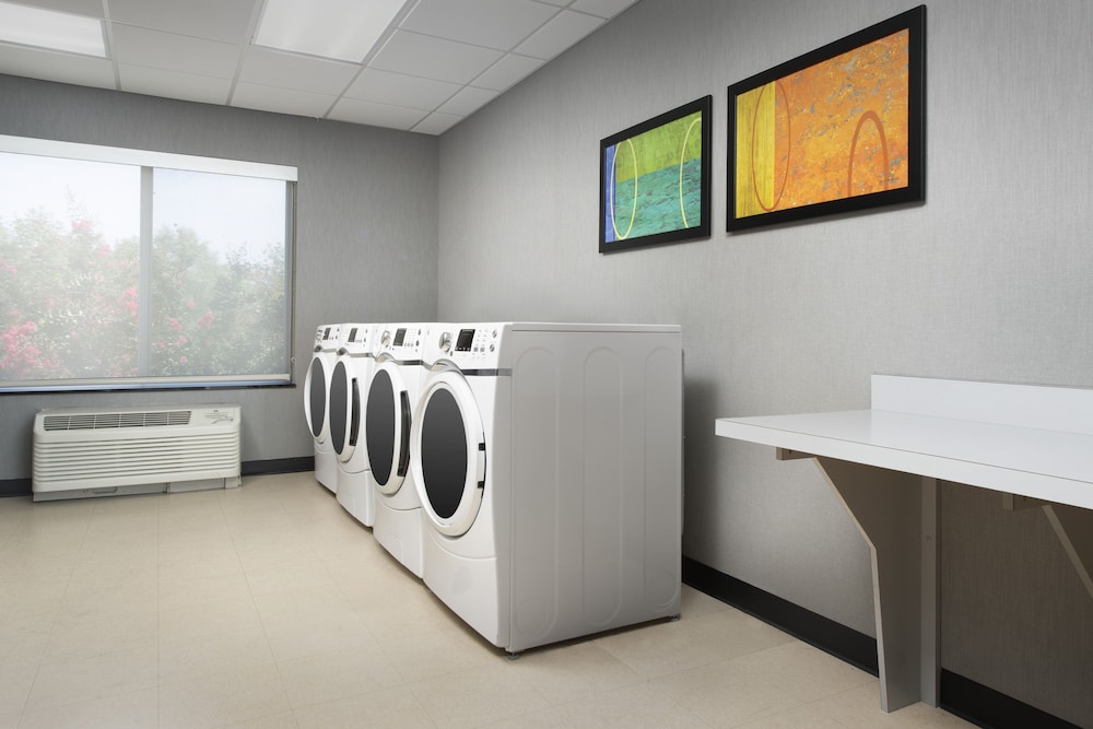 Fairfield Inn & Suites by Marriott Aberdeen - photo 19