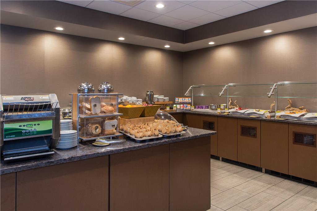 Wyndham Garden Westlake - photo 23