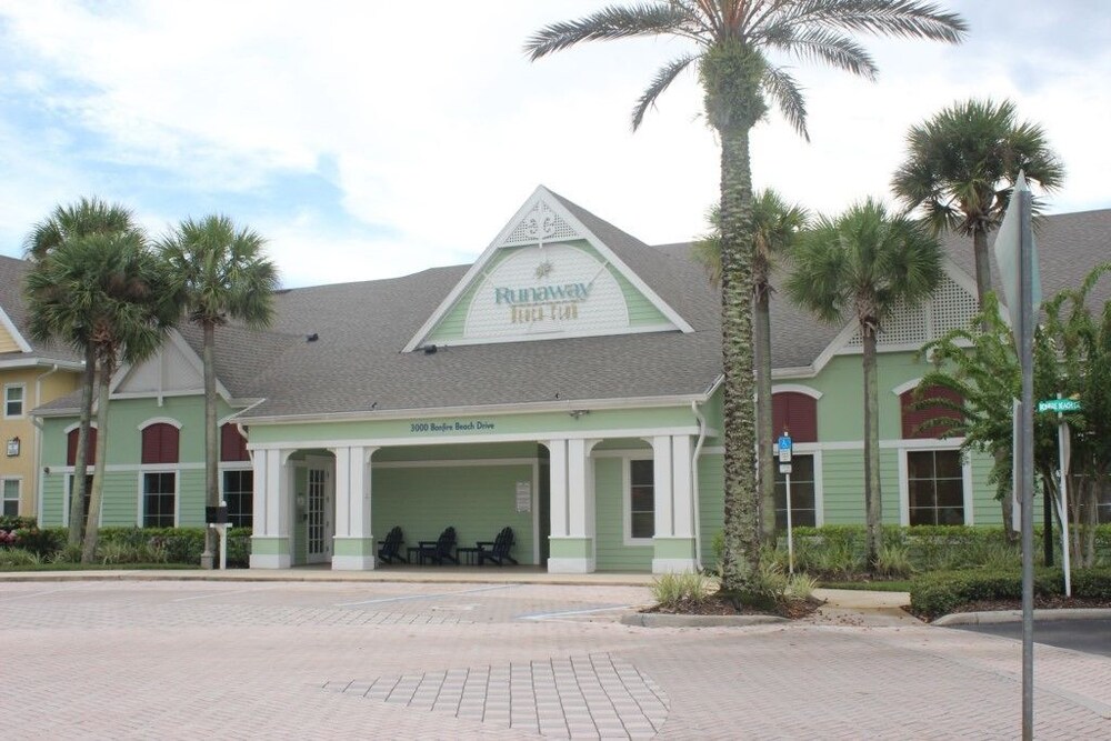 Mike Ditka Resorts - photo 15