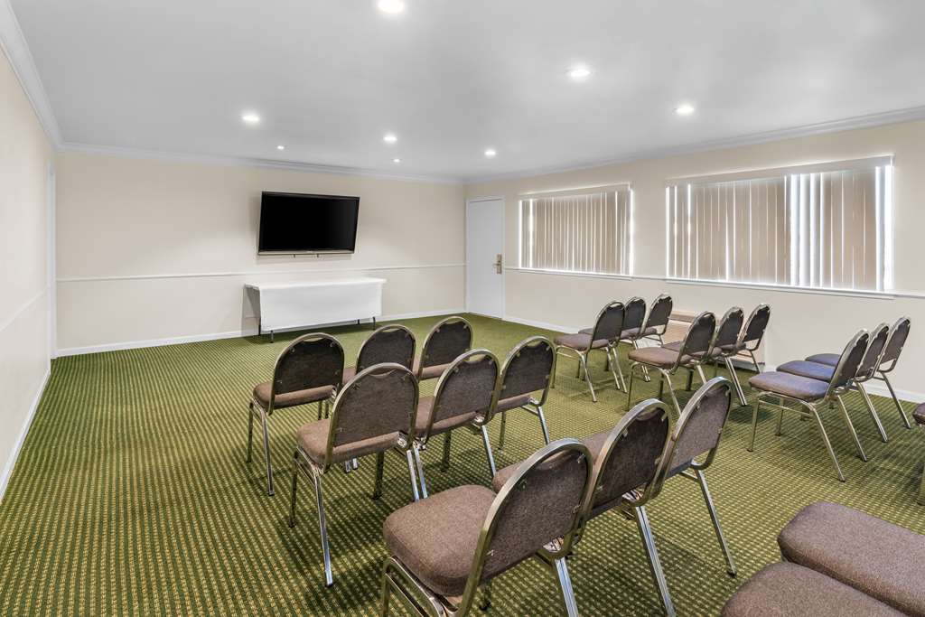 Americas Best Value Inn Vacaville Napa Valley - photo 28