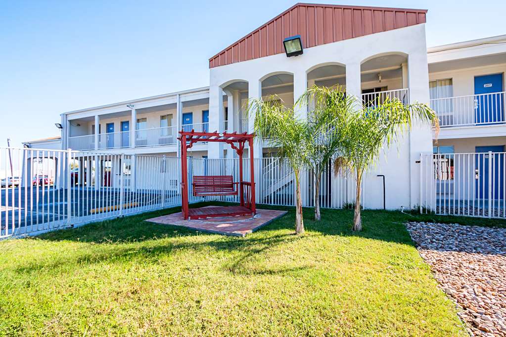 Motel 6 Round Rock TX - photo 9