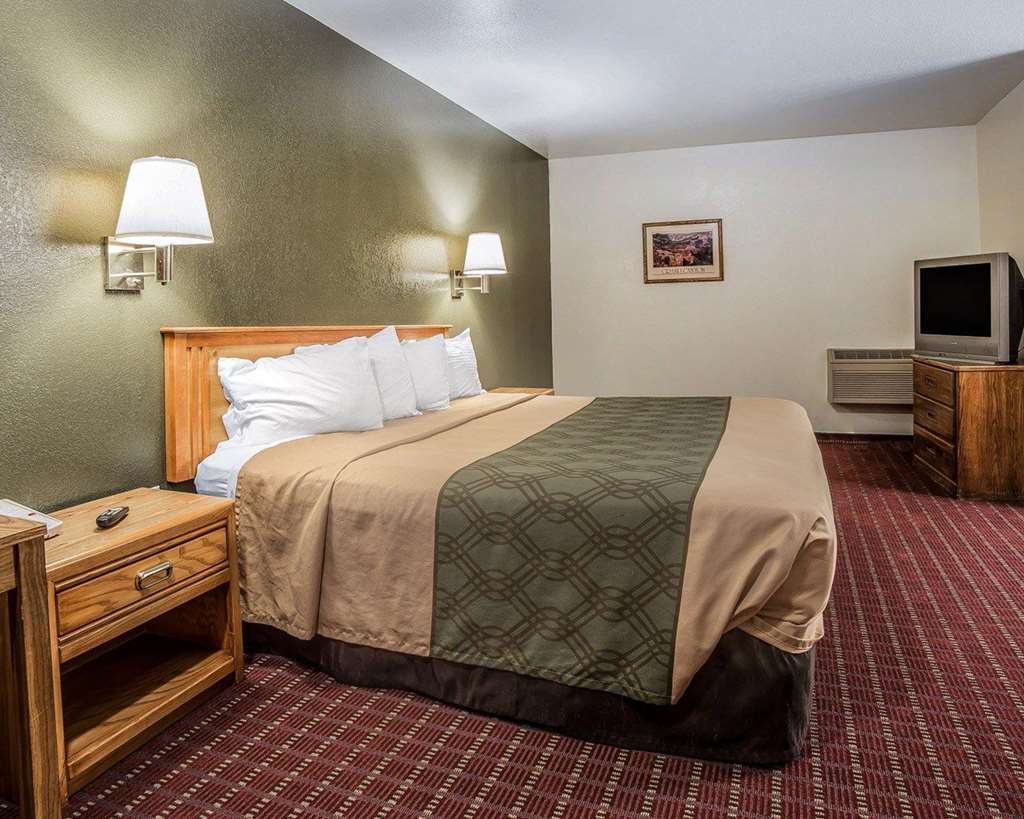 Rodeway Inn Hurricane Zion National Park Area - photo 14