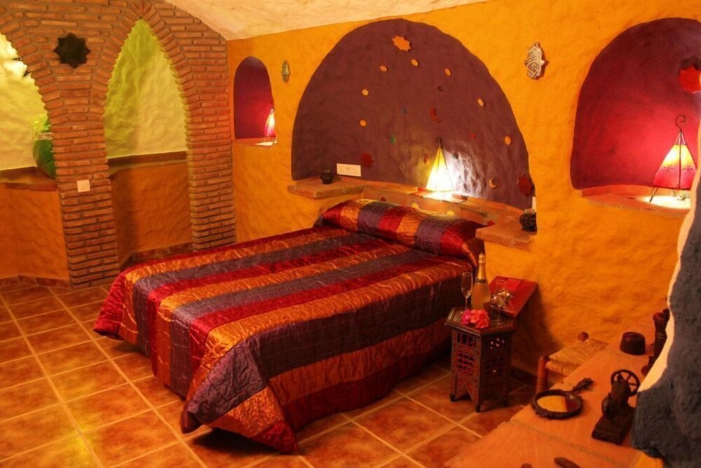 Casas Cueva Cazorla 4361006 — Hinojares