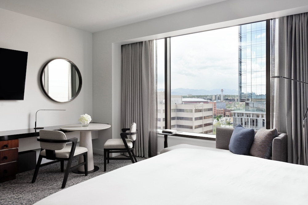 Four Seasons Hotel Denver - photo 17