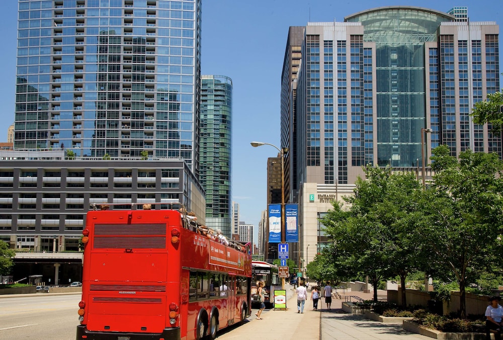 Embassy Suites by Hilton Chicago Downtown Magnificent Mile in Chicago, United States