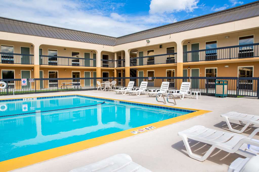 Quality Inn at Arlington Highlands - photo 39