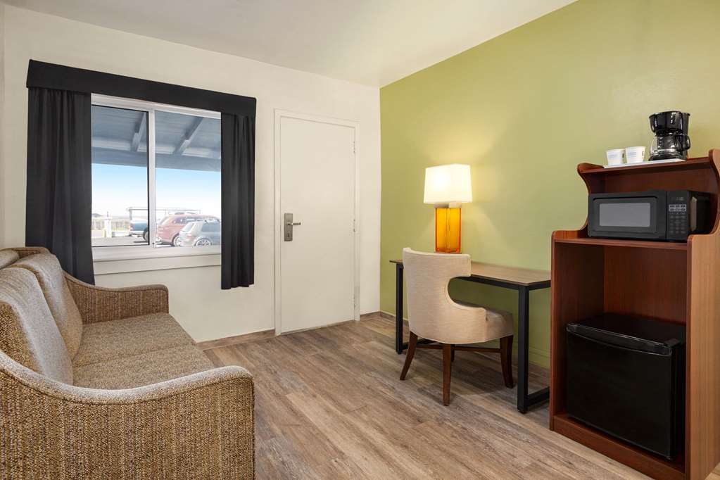 Baymont by Wyndham Fort Bragg - photo 25