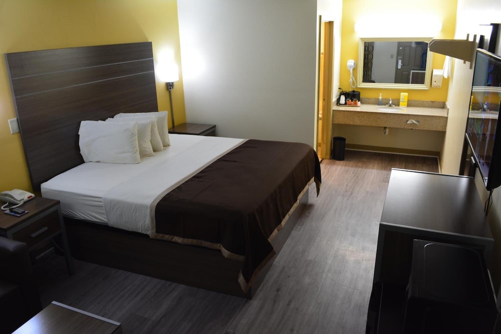 Southern Inn Lumberton - photo 28