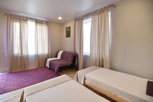 Zhiraf Potapich — hotel in Golubitskaya