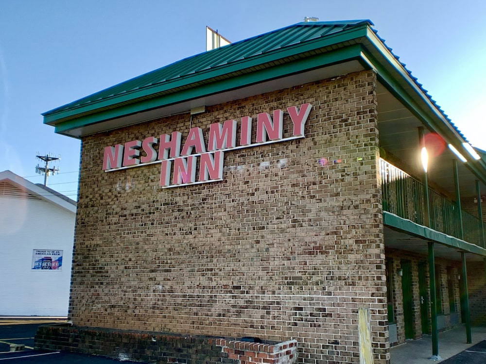 Neshaminy Inn - photo 6