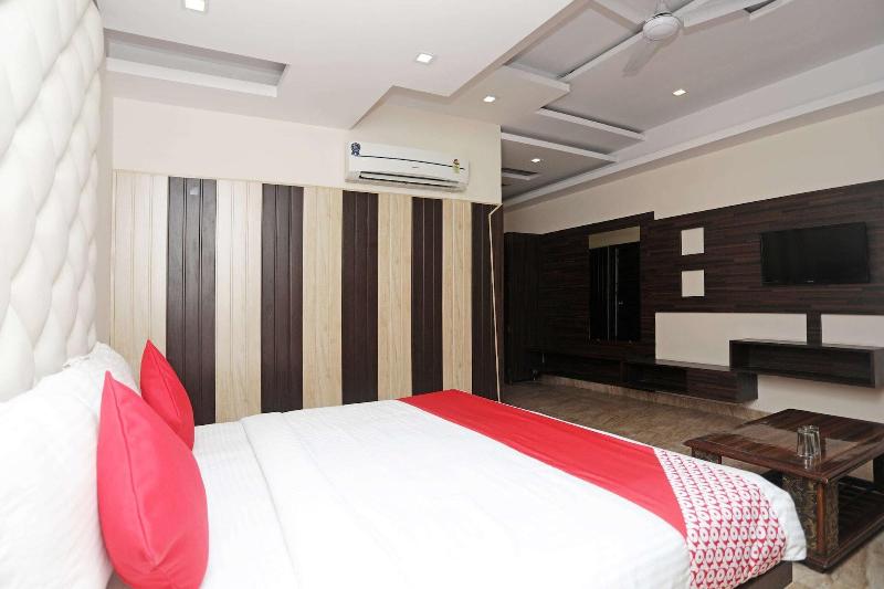 Hotel O Subhadra Residency in Meerut, India