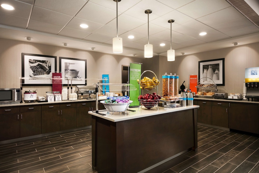 Hampton Inn Kernersville - photo 26