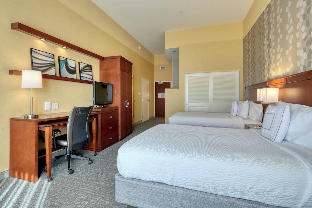 Courtyard by Marriott York - photo 12