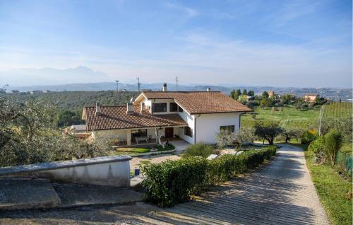 Beautiful Apartment In Moscufo — 4-Star Luxury Hotel in Moscufo, Italy