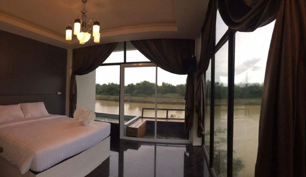 Nava Tara Resort in Takua Pa, Thailand