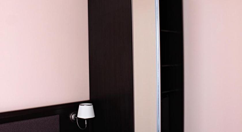 Churchill Inn in Vinnytsia, Ukraine