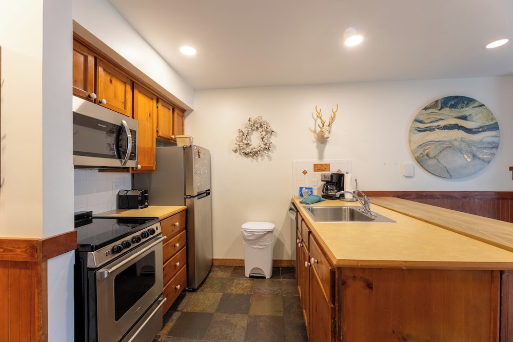 Rimfire Lodge - photo 18