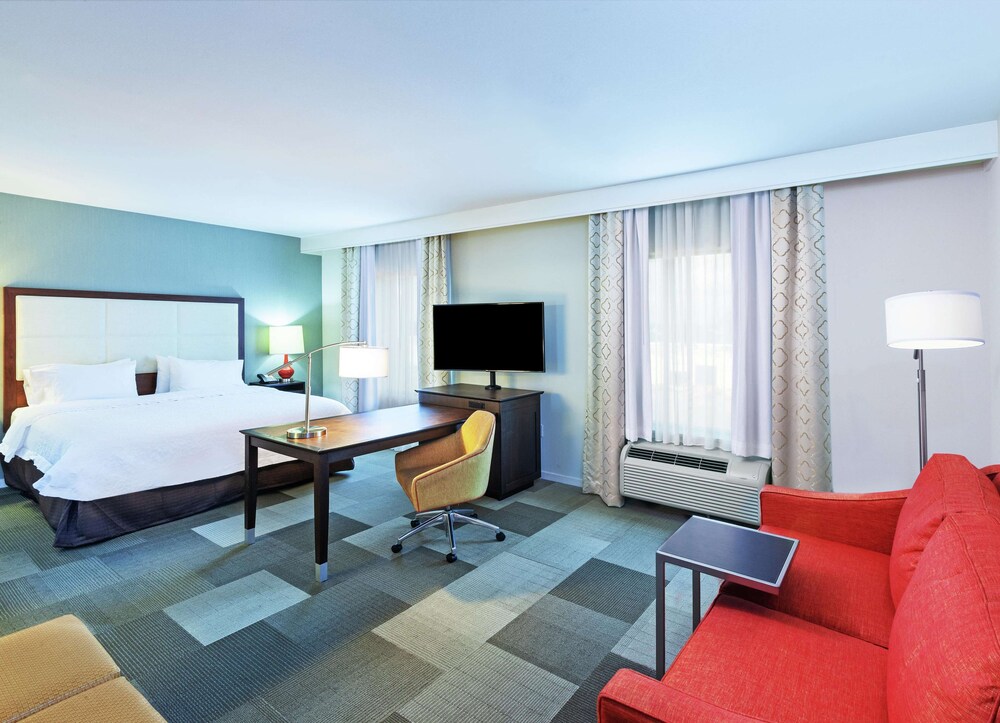 Hampton Inn & Suites by Hilton Houston North IAH - photo 12