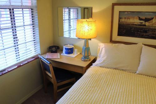 Blue Swallow Motel - photo 28