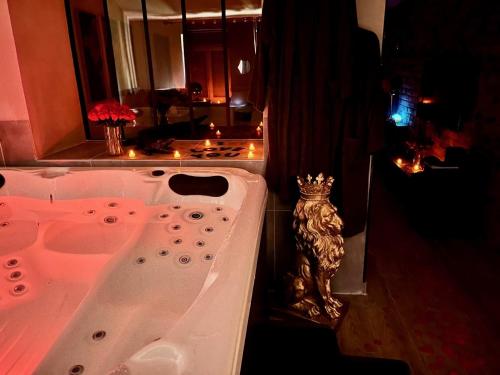 Just'un Instant - last minute hotel in Unknown City