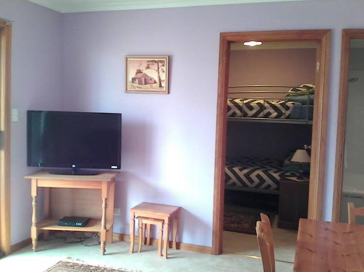 Lyrabendi Farmstay — hotel in Tailem Bend