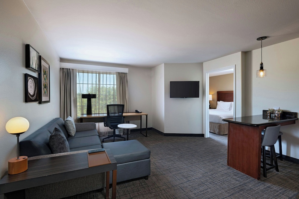 Residence Inn by Marriott Beaumont - photo 10