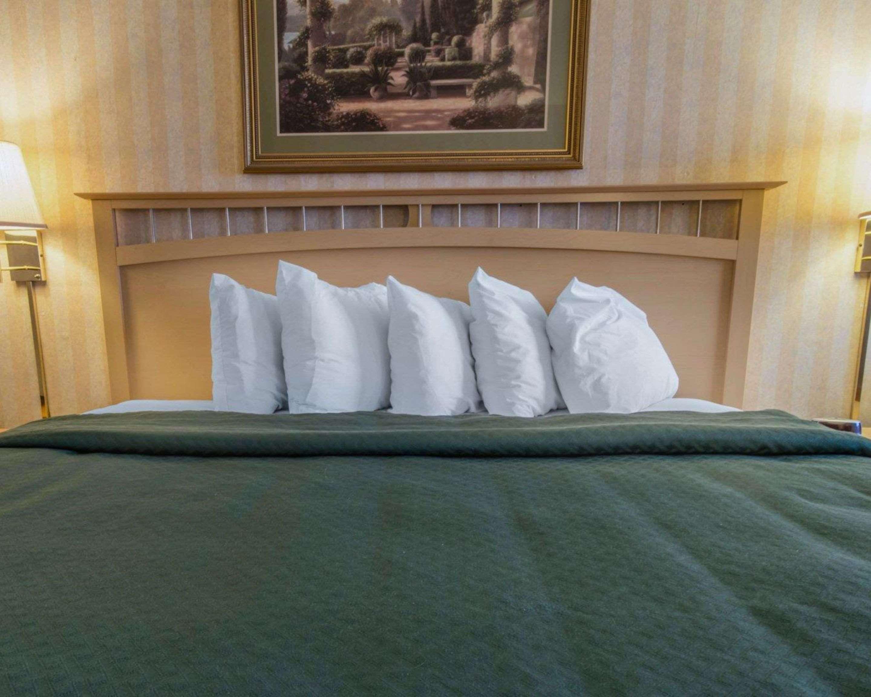 Quality Inn Barkeyville PA - photo 38