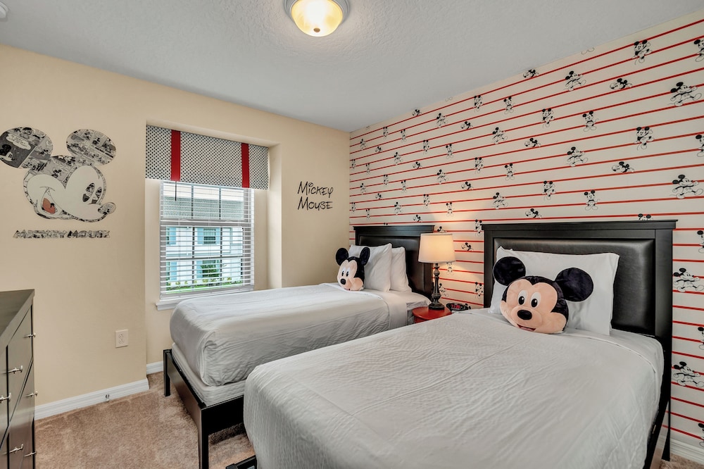 2407 Dubai Street - photo 30