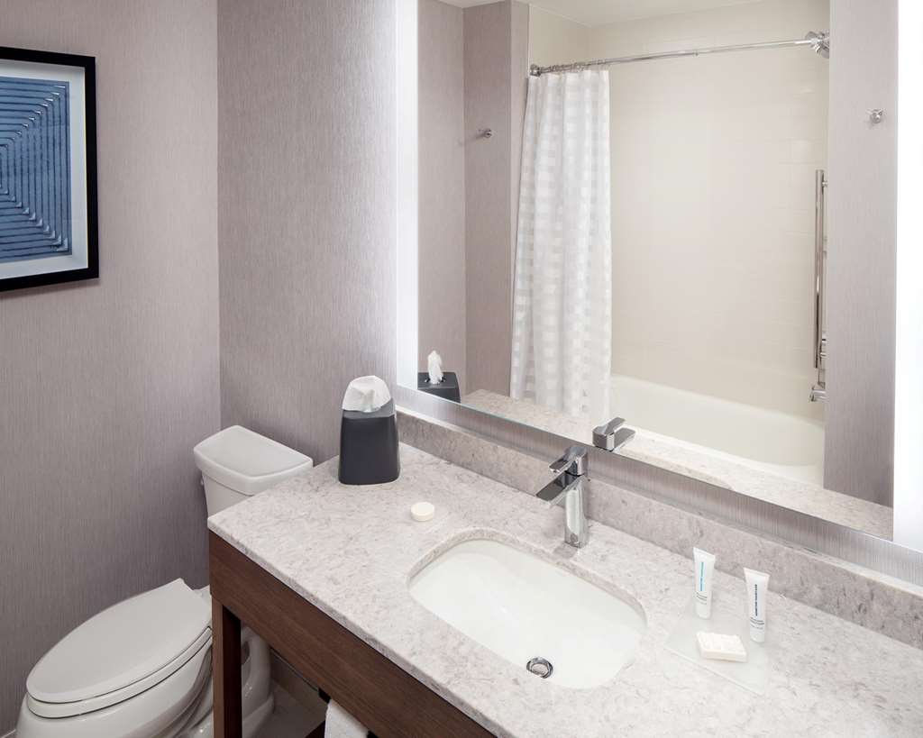 Hyatt Place Harrisonburg - photo 42