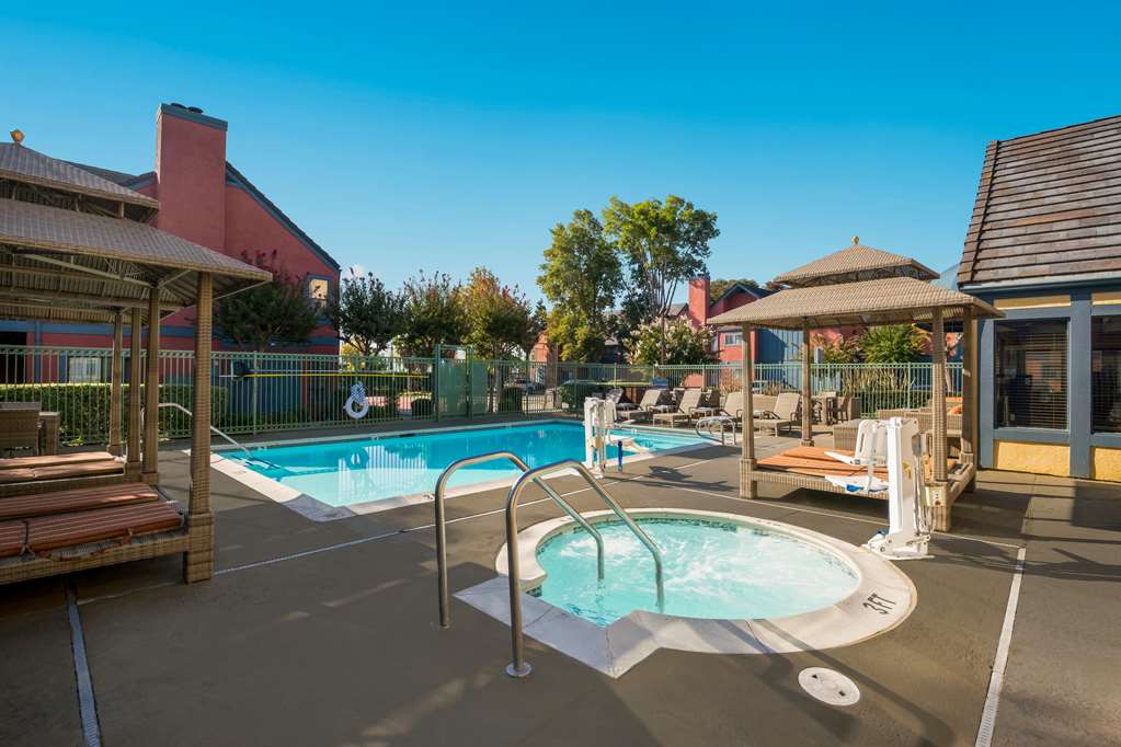 SenS Suites Livermore SureStay Collection by Best Western - photo 9