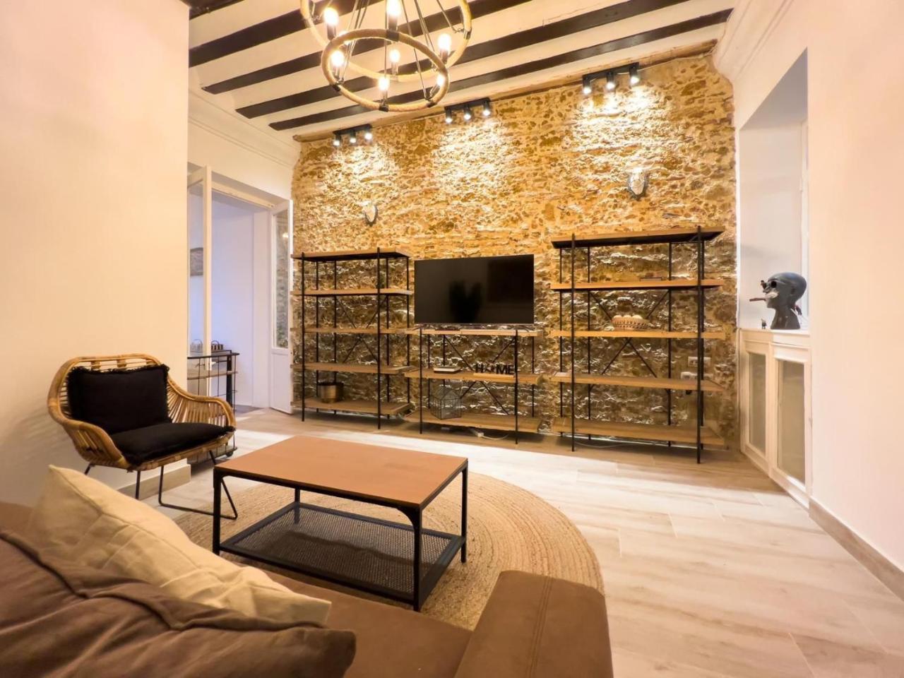 El Destino Corazon de Cadiz Grupo AC Gestion in Cadiz, Spain