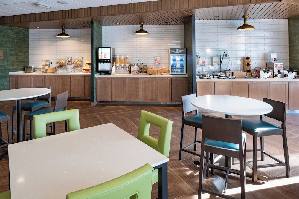 Fairfield Inn & Suites by Marriott Las Vegas Northwest - photo 22