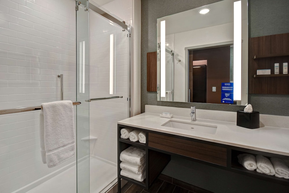 Hilton Garden Inn Kalamazoo - photo 28