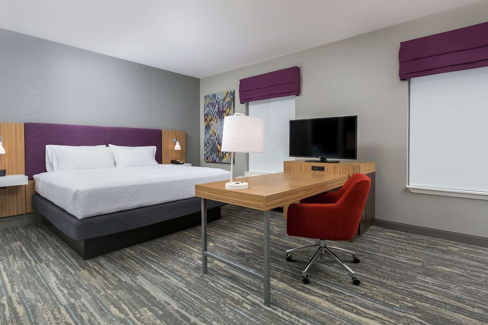 Hampton Inn & Suites Reno Sparks - photo 8