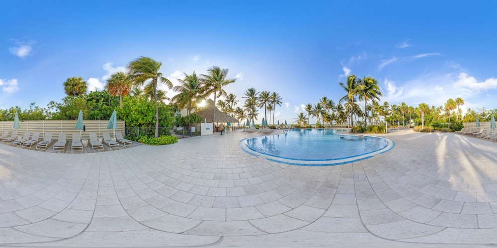 Amara Cay Resort - photo 74