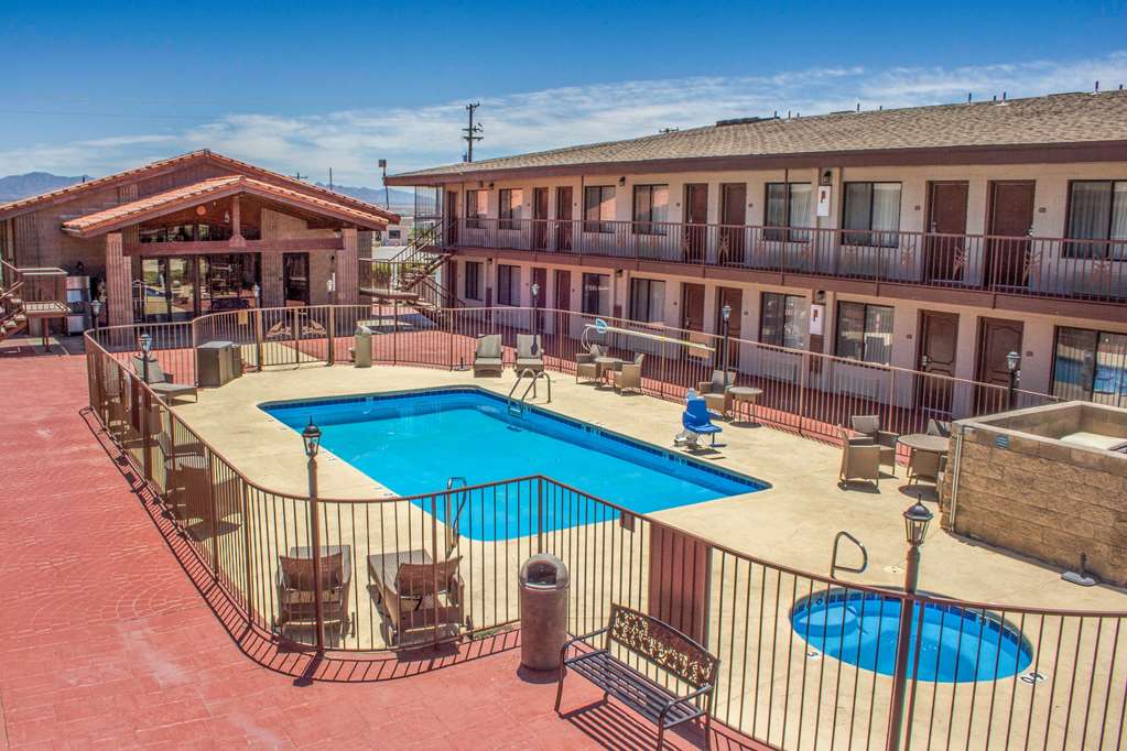 Quality Inn Benson I 10 Exit 304 - photo 22