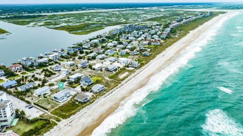 Flock of Sea Girls by Sea Scape Properties in Wrightsville Beach, United States