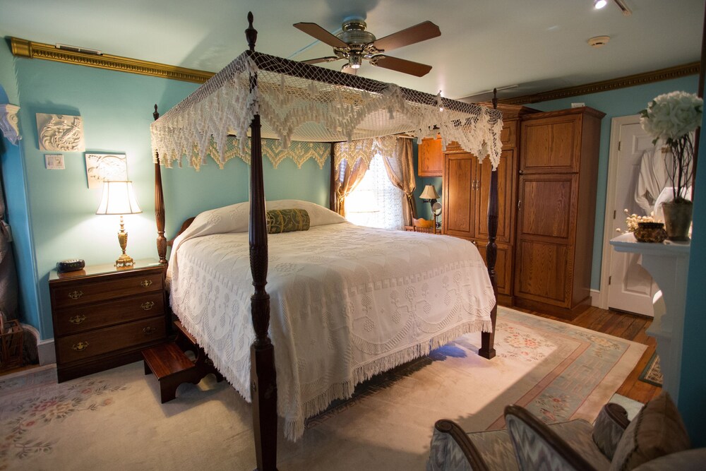 Haddonfield Inn - photo 12