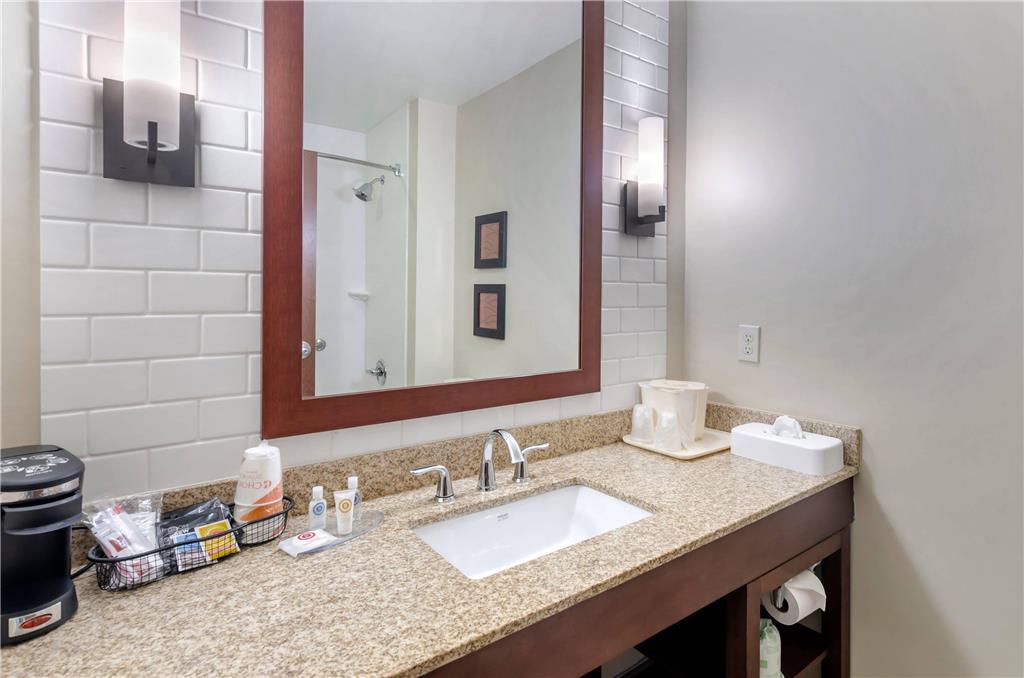 Comfort Inn & Suites Lynchburg Airport University Area - photo 18