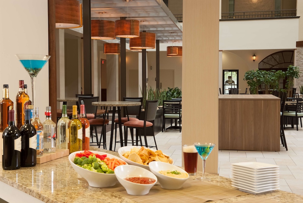 Embassy Suites by Hilton Nashville Airport - photo 38