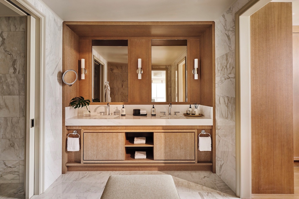 Four Seasons Hotel Miami - photo 40