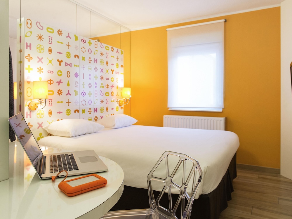 Ibis Styles La Louviere — La Louviere
