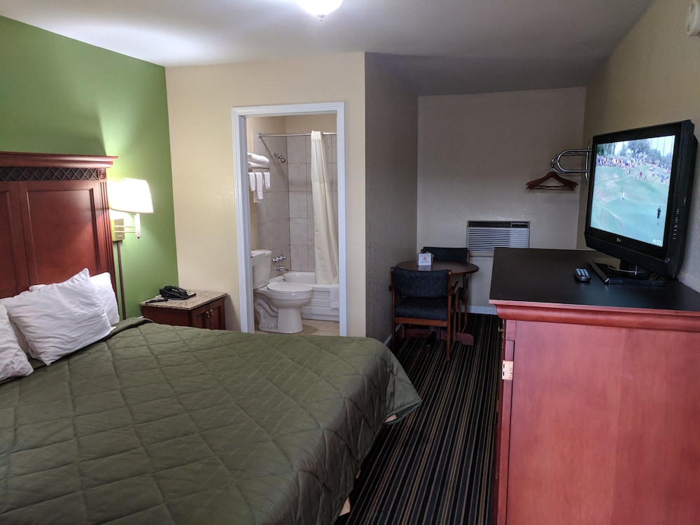 Benton Inn - photo 5