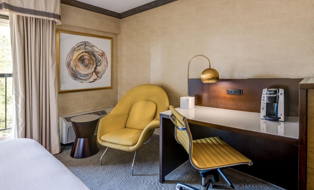 Crowne Plaza Resort Asheville by IHG - photo 27
